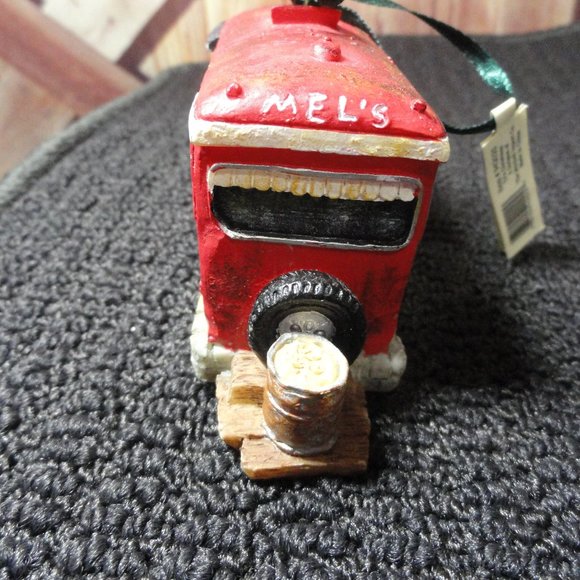 TJ's Collection MELS DINER Tree ornamant~Detailed~Christmas decor - Picture 4 of 6